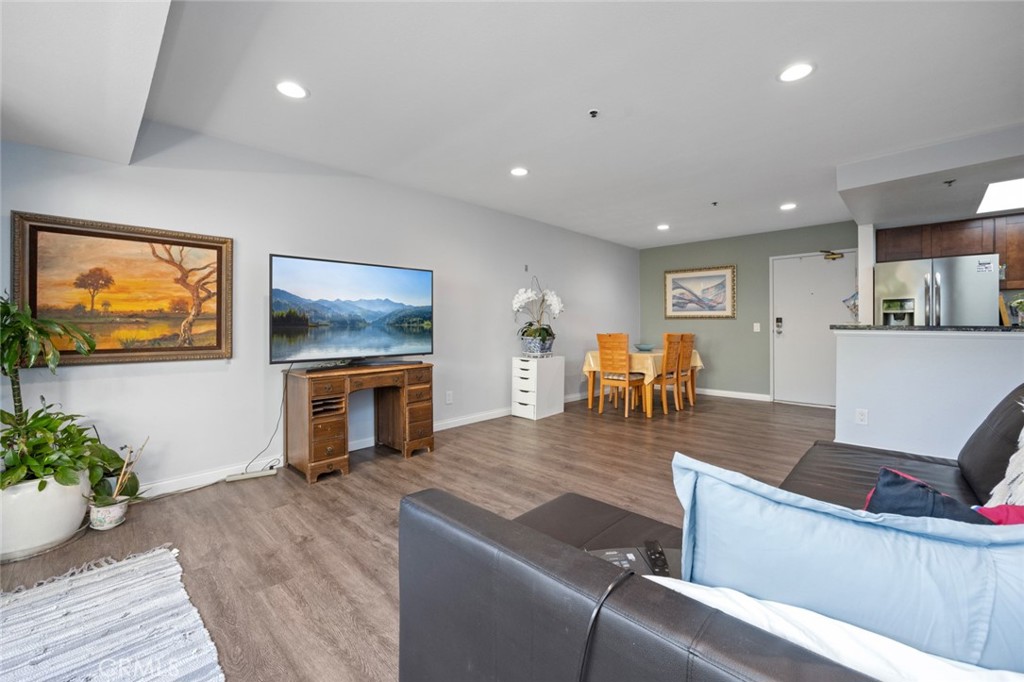 700 W 3rd Street A109