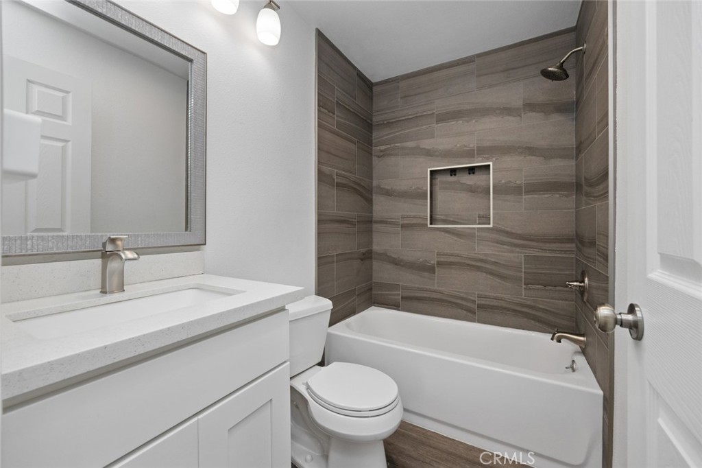 700 W 3rd Street A109