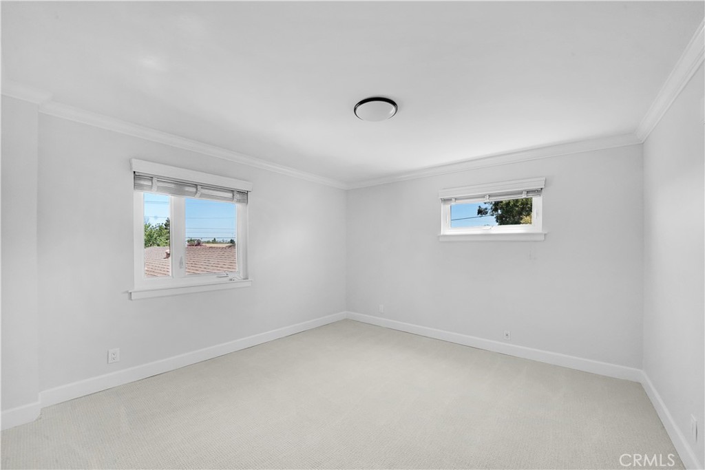 3545 E Austin Avenue