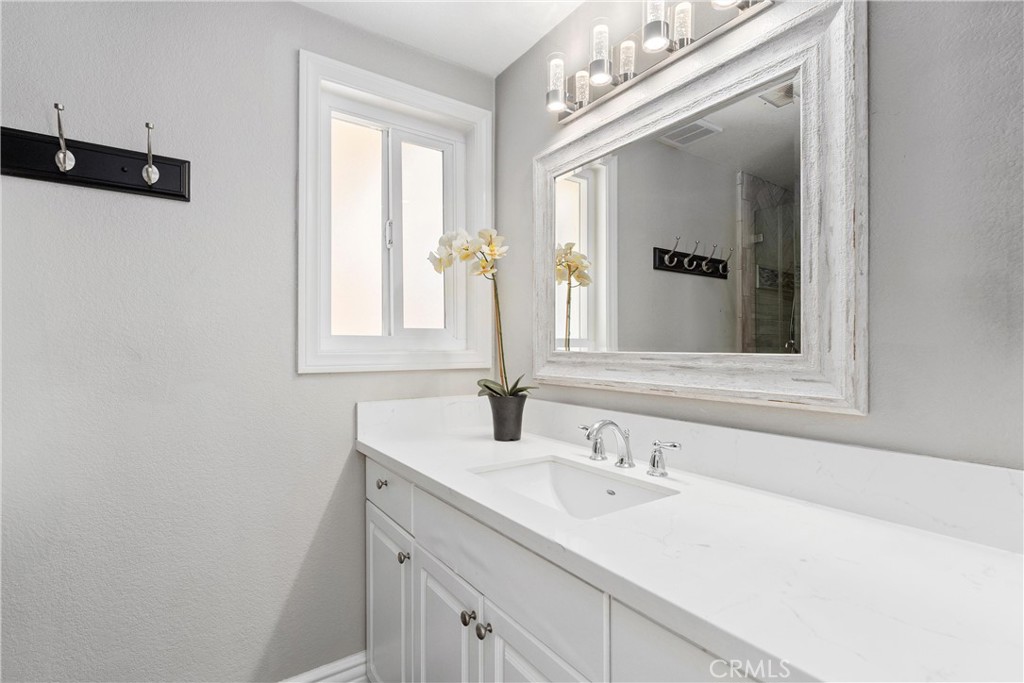 19871 Lexington Lane