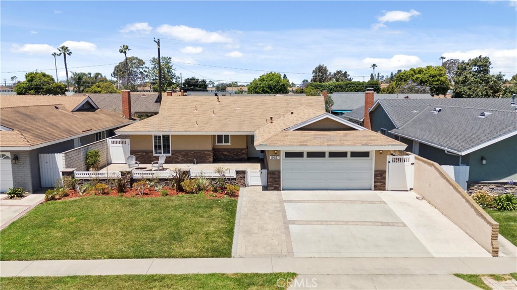 19871 Lexington Lane