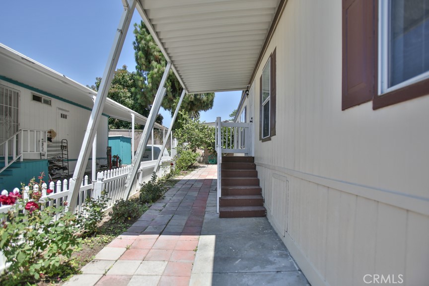 14300 Clinton Street 105