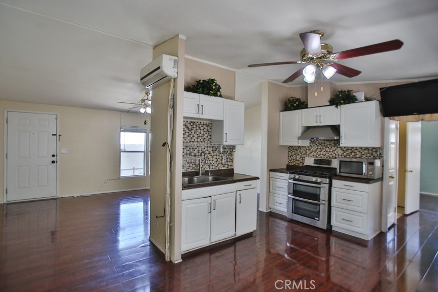 14300 Clinton Street 105