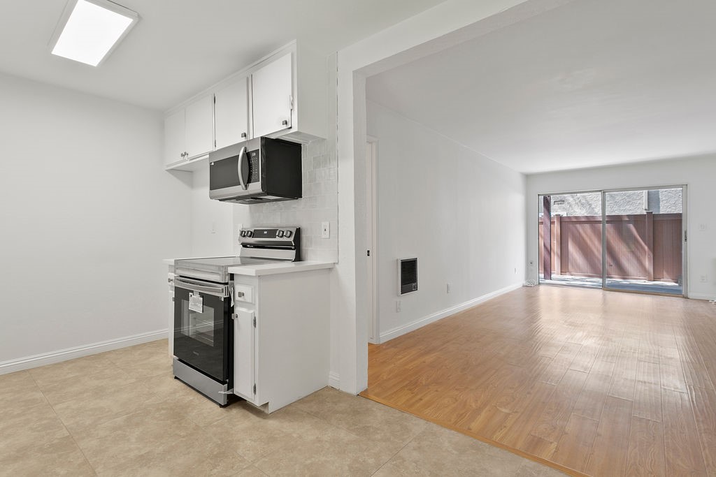 1010 W Macarthur Boulevard 49