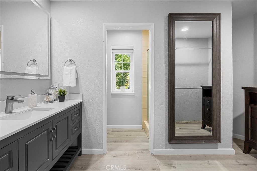 6009 E Summit Court 38