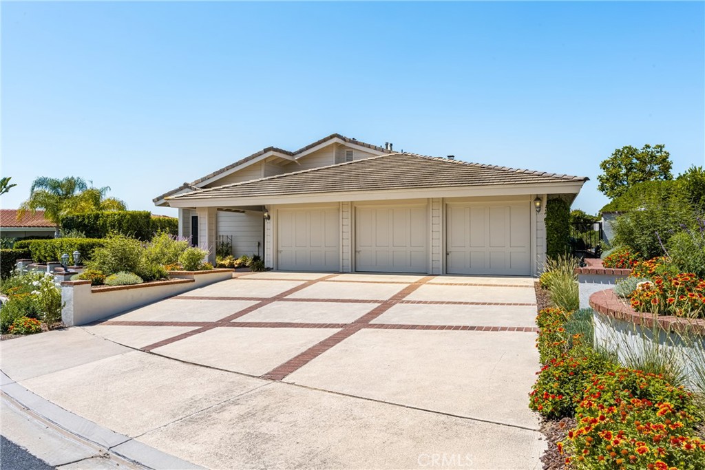 1802 Bridle Path Way