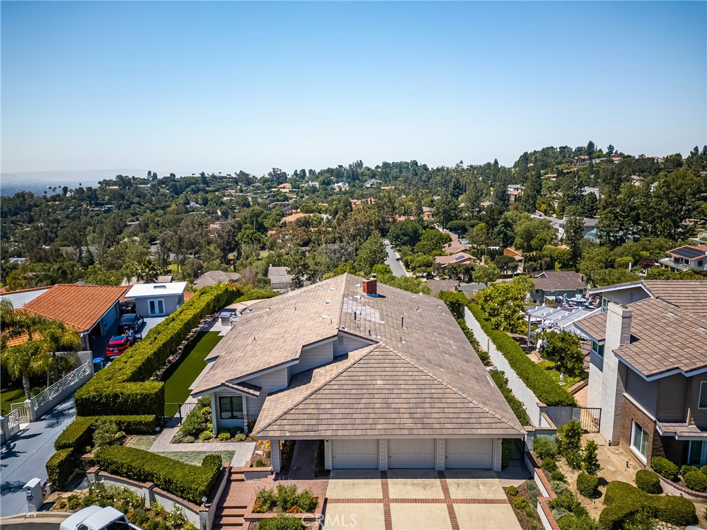 1802 Bridle Path Way