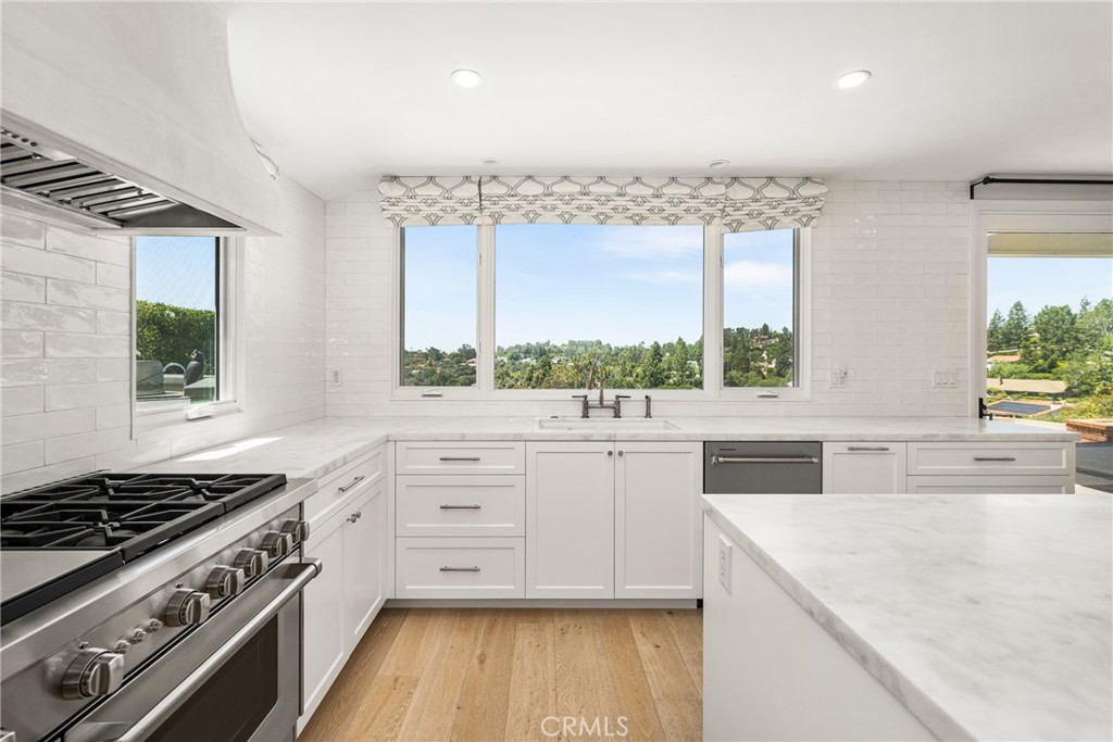 1802 Bridle Path Way