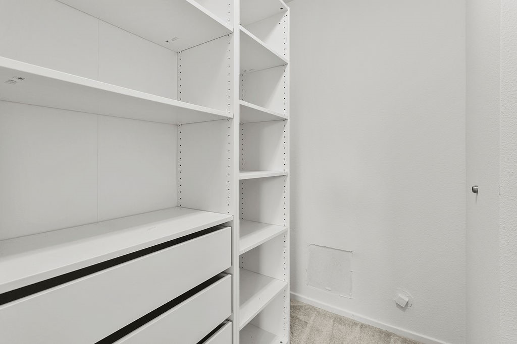 1101 W Macarthur Boulevard 181