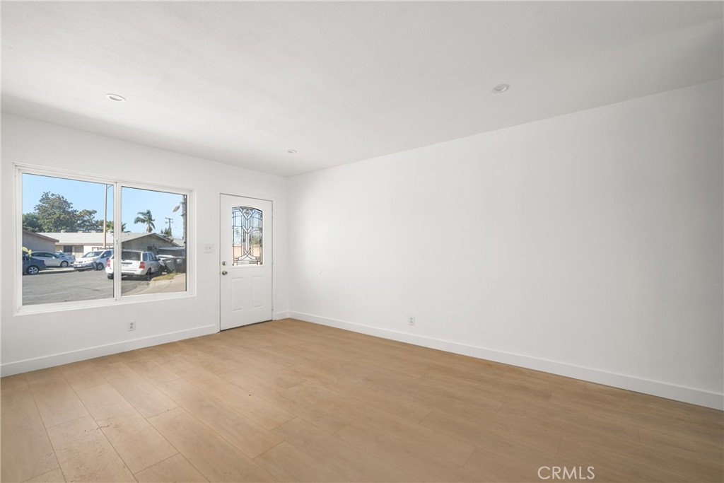 335 S Wayfield Street