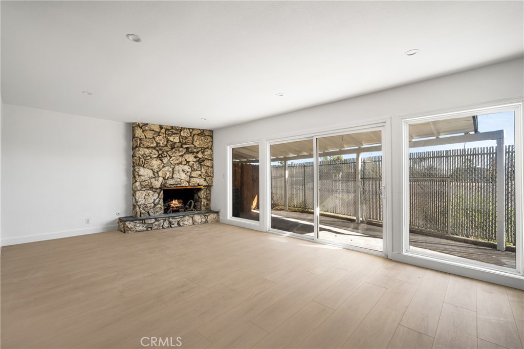 335 S Wayfield Street