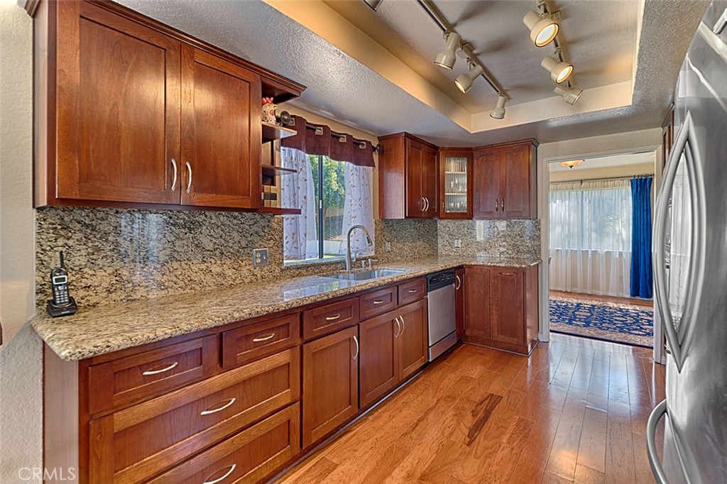 9195 Hidden Farm Road