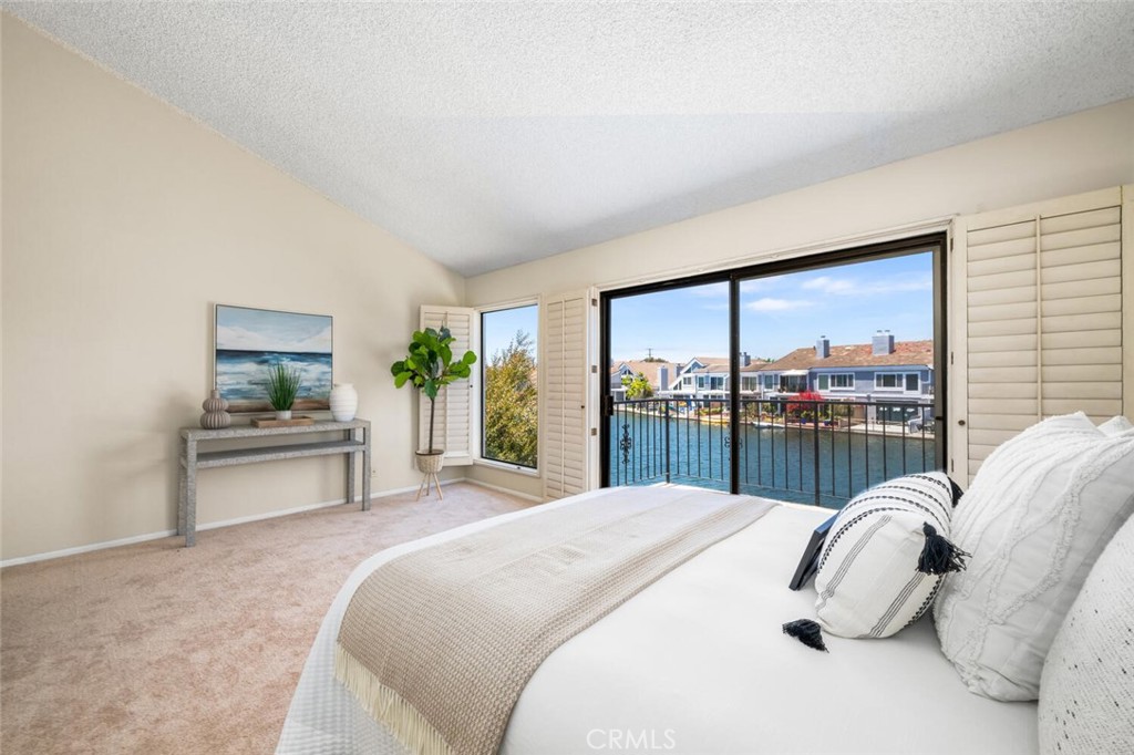 16093 Saint Croix Circle