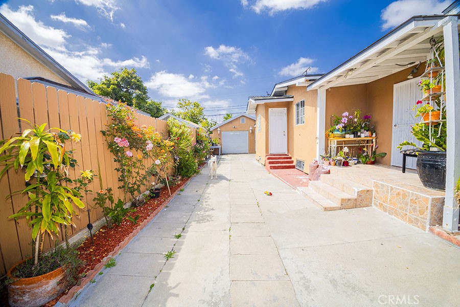 2742 Olive Street