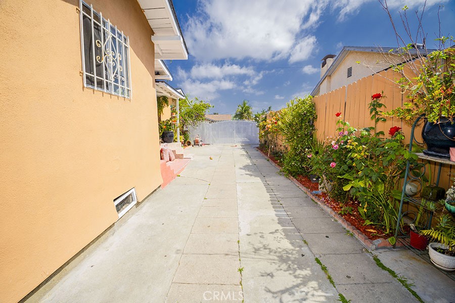 2742 Olive Street