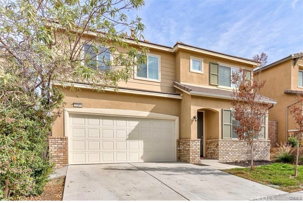 3285 Ledgewood Cir