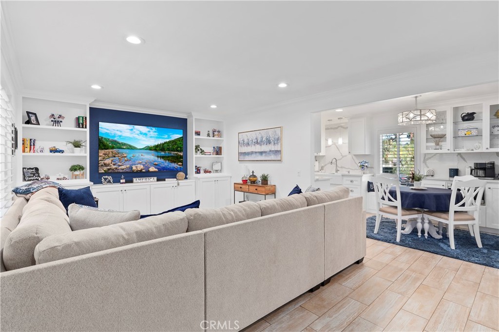 1244 Cabrillo Park Drive C