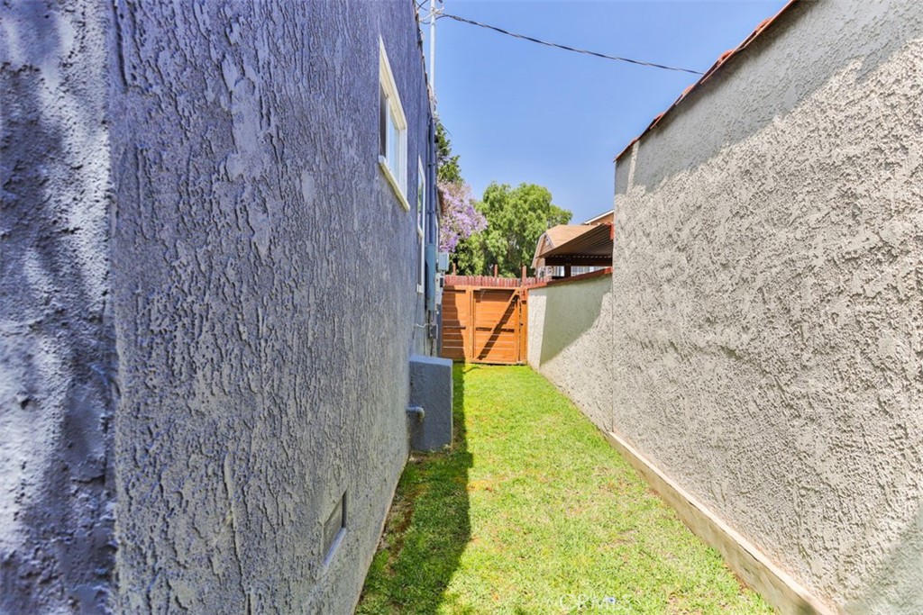 782 Belmont Avenue