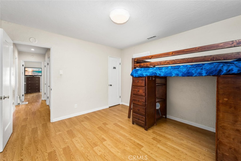 16918 S Hobart Boulevard