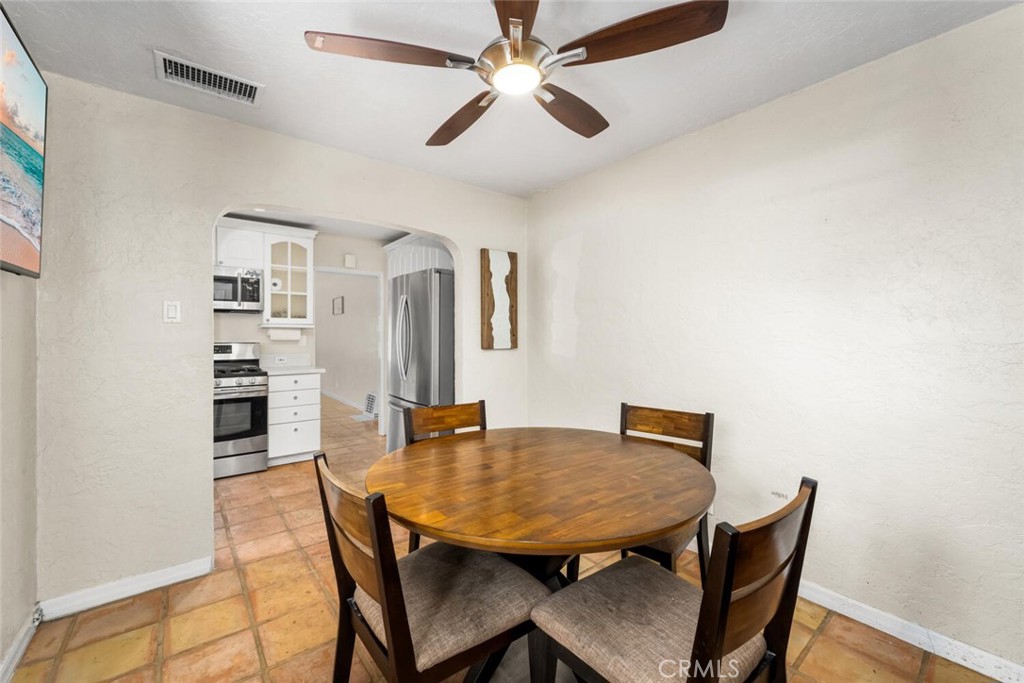 16918 S Hobart Boulevard