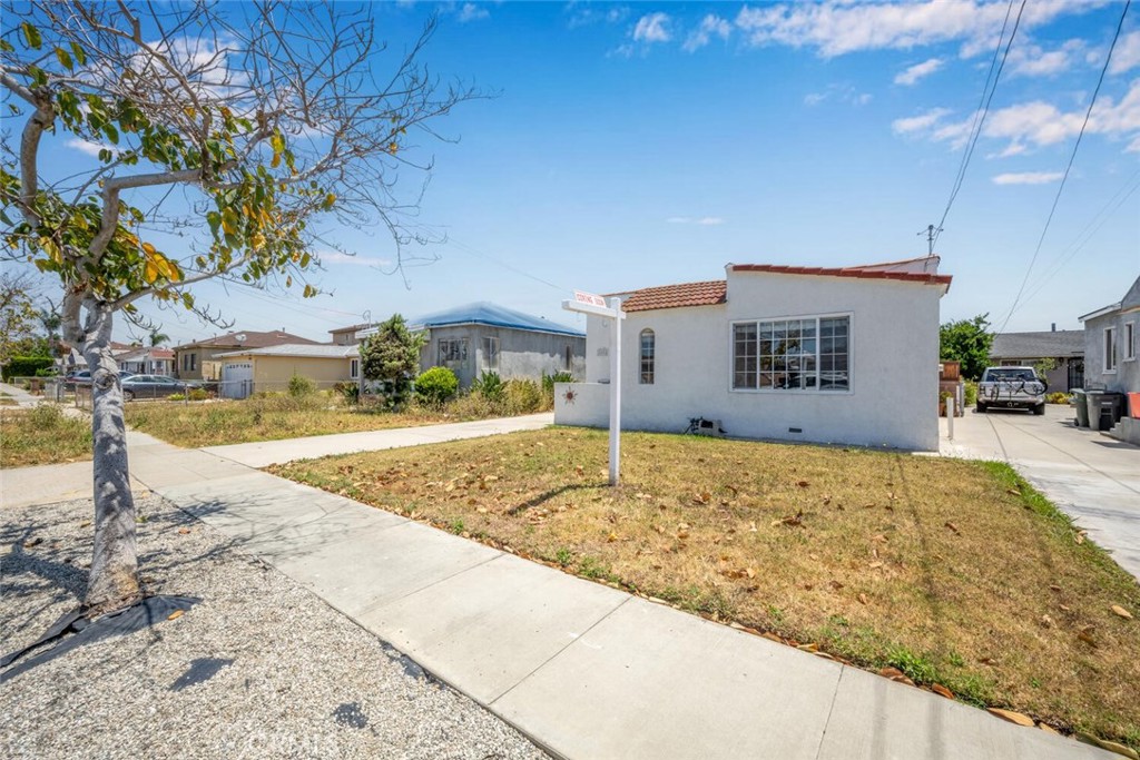 16918 S Hobart Boulevard