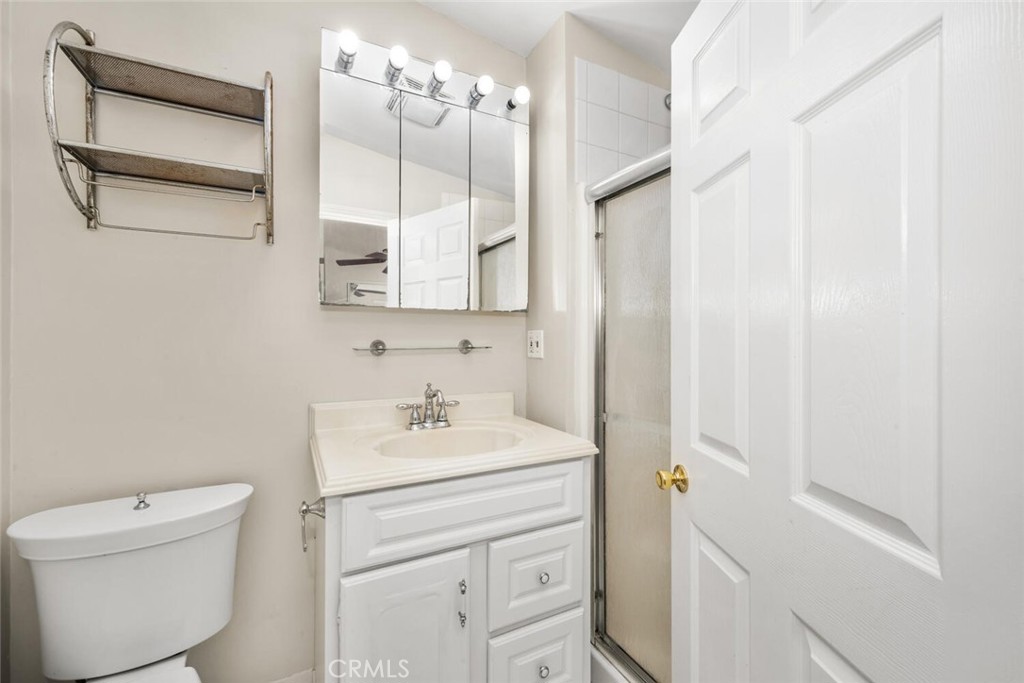 16918 S Hobart Boulevard