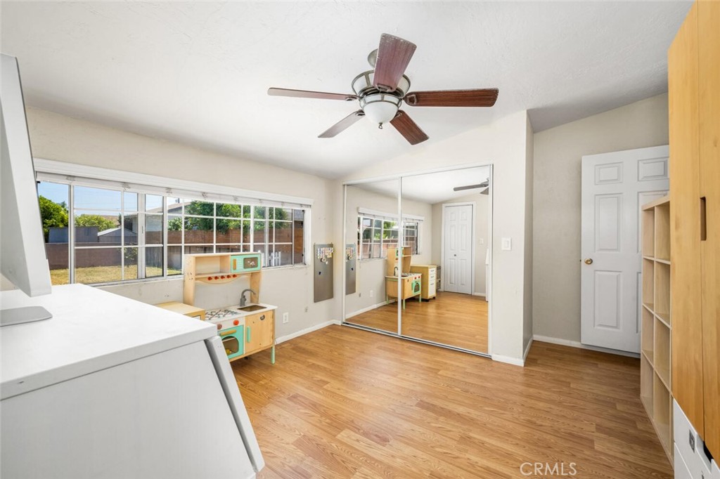 16918 S Hobart Boulevard