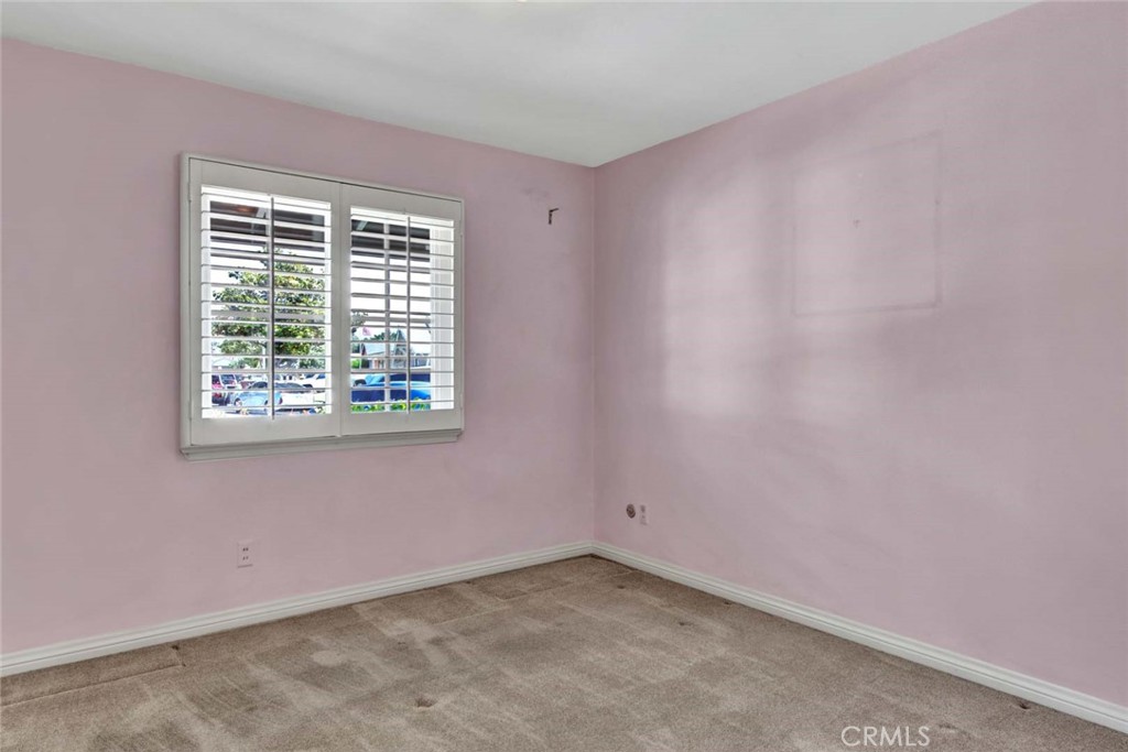 200 N Plantation Place