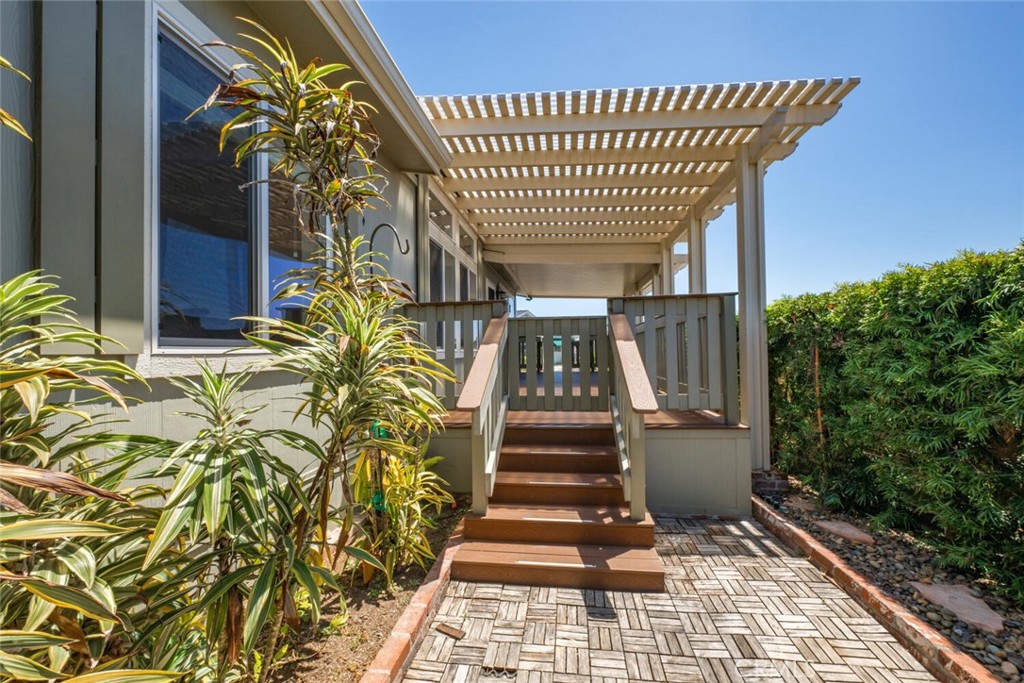 16222 Monterey Ln. 276