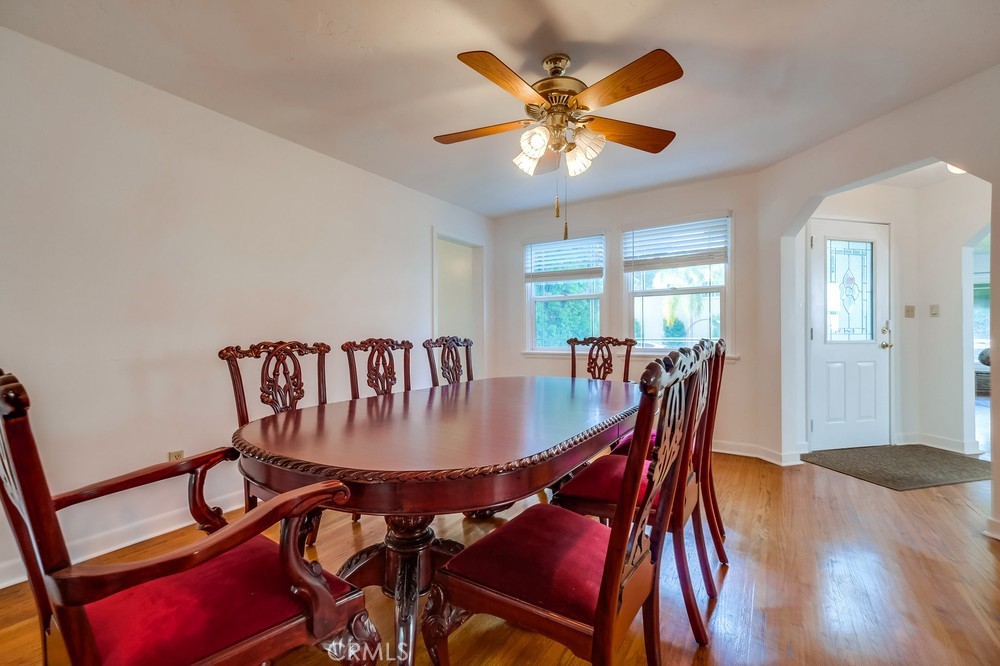 269 E Claiborne Place