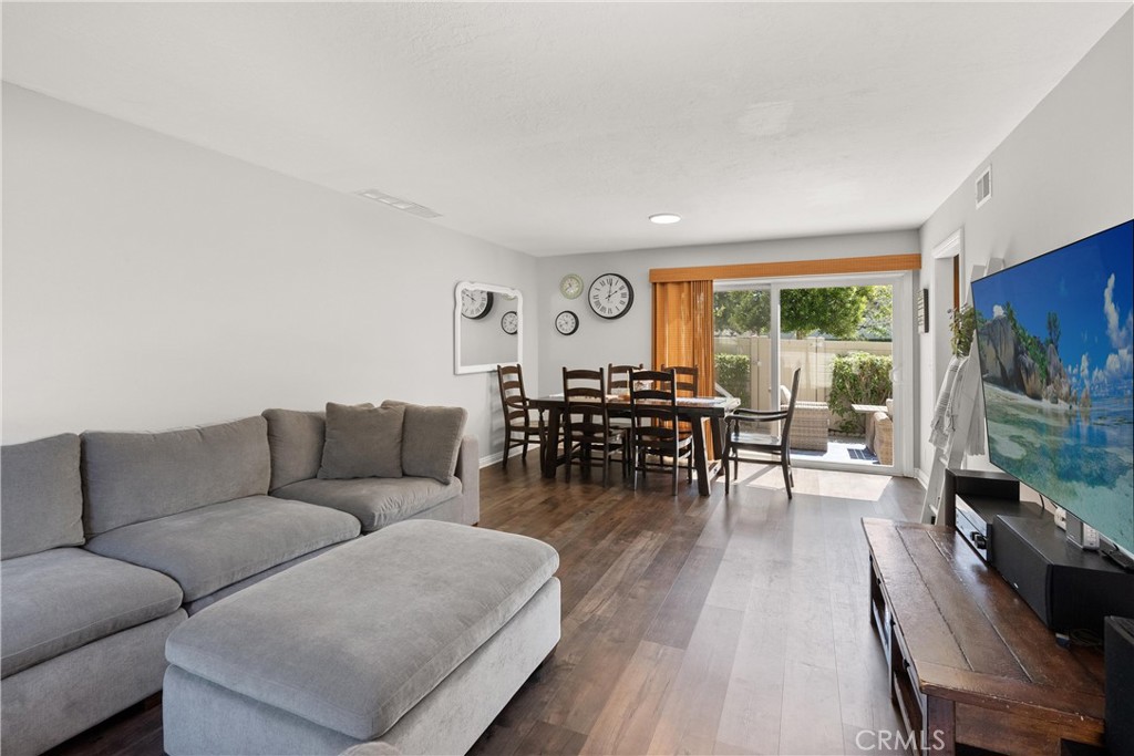 6772 Champagne Circle