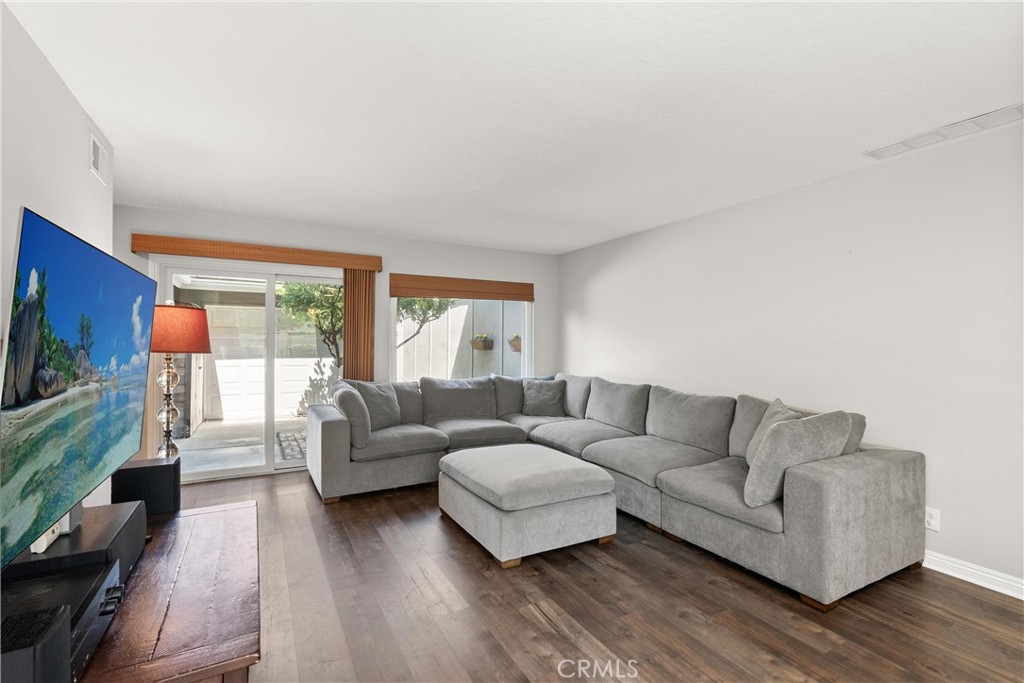 6772 Champagne Circle