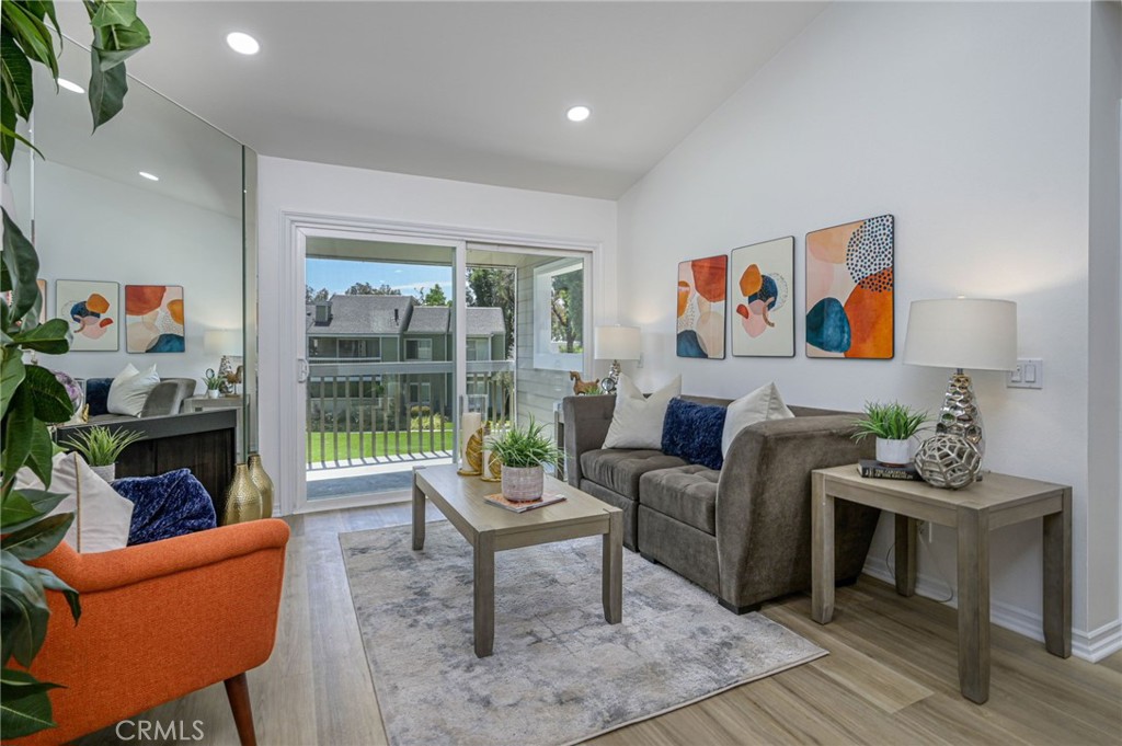 23465 CAMBRIDGE Road 290