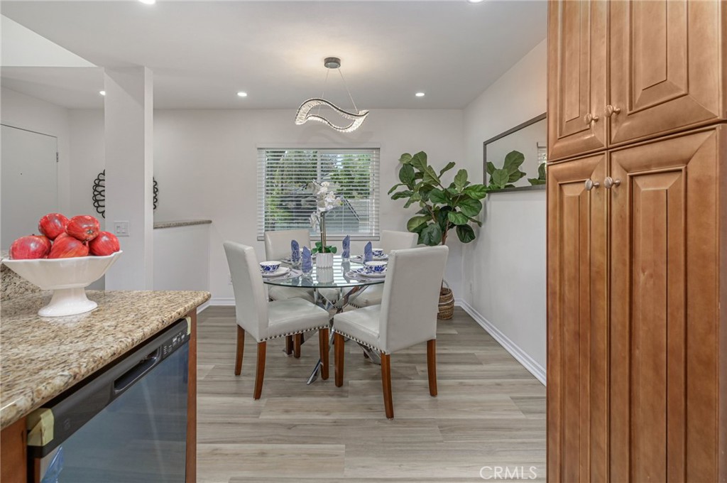 23465 CAMBRIDGE Road 290