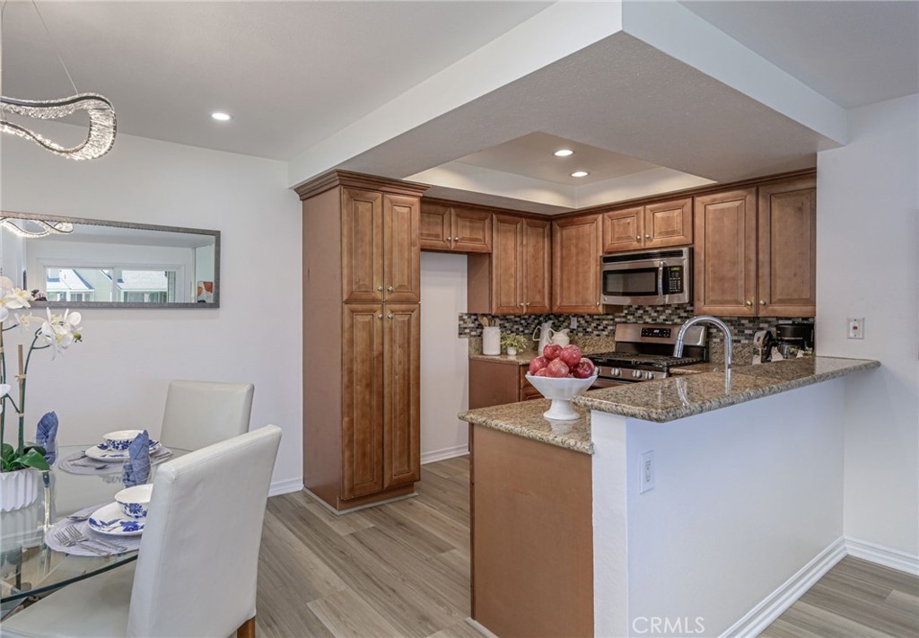 23465 CAMBRIDGE Road 290