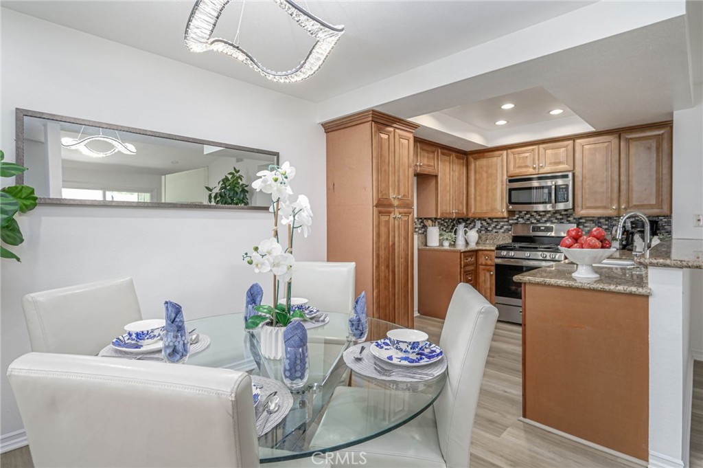 23465 CAMBRIDGE Road 290