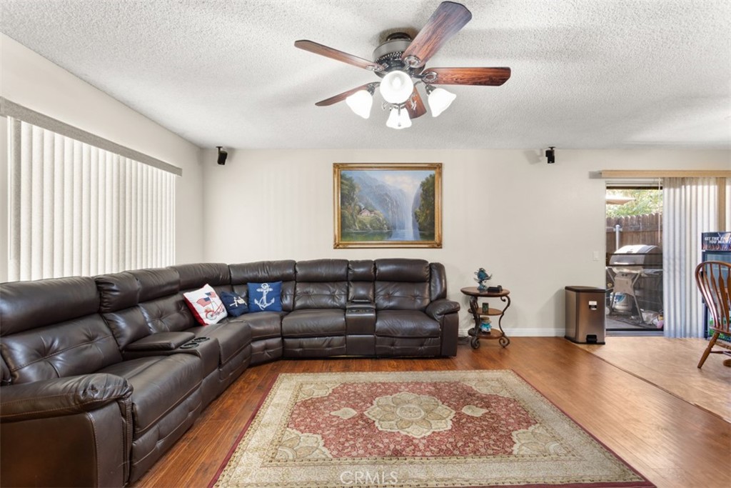 1048 Las Lomas Drive A