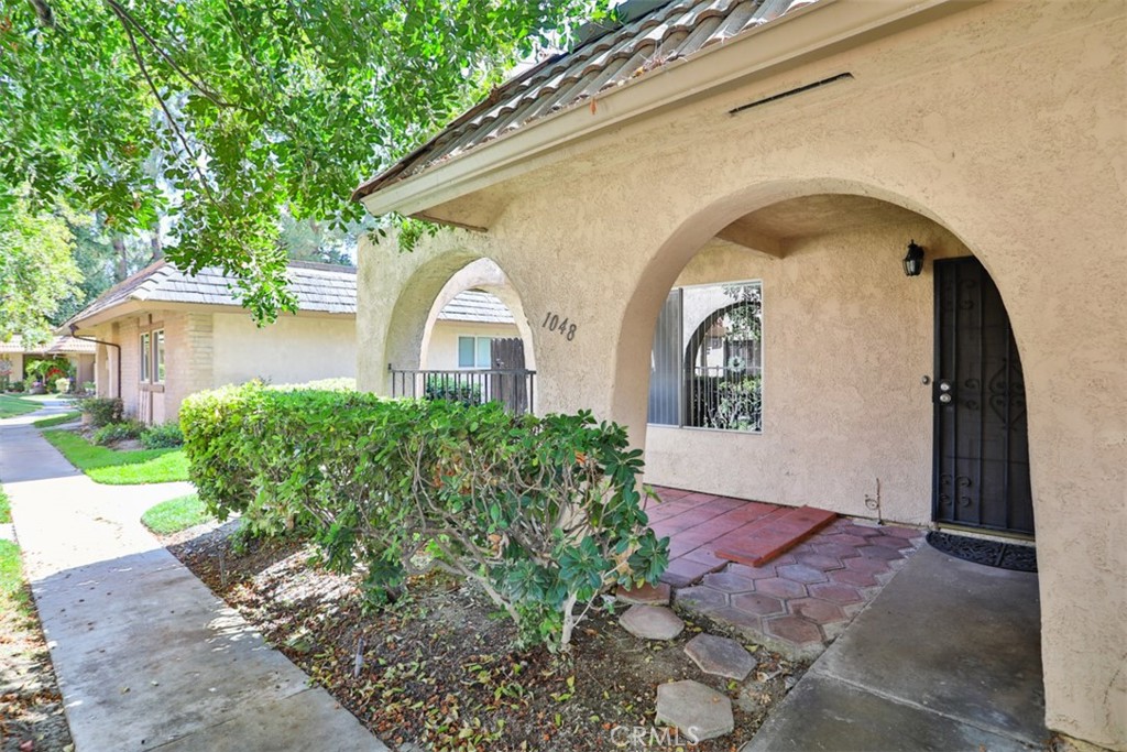 1048 Las Lomas Drive A