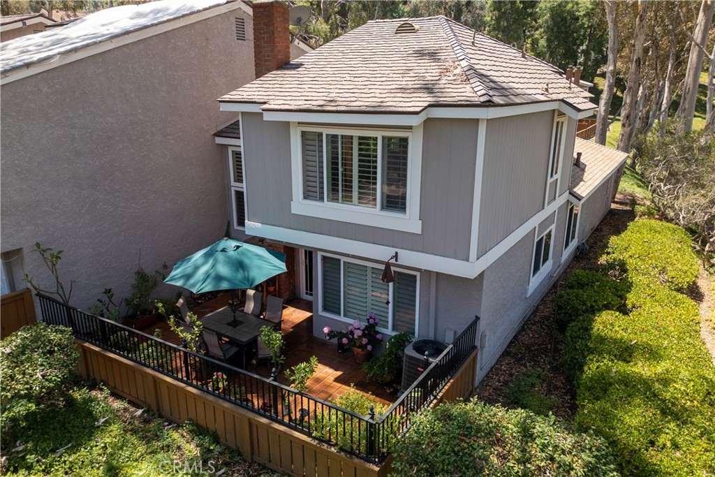 6512 E Camino Vista 1