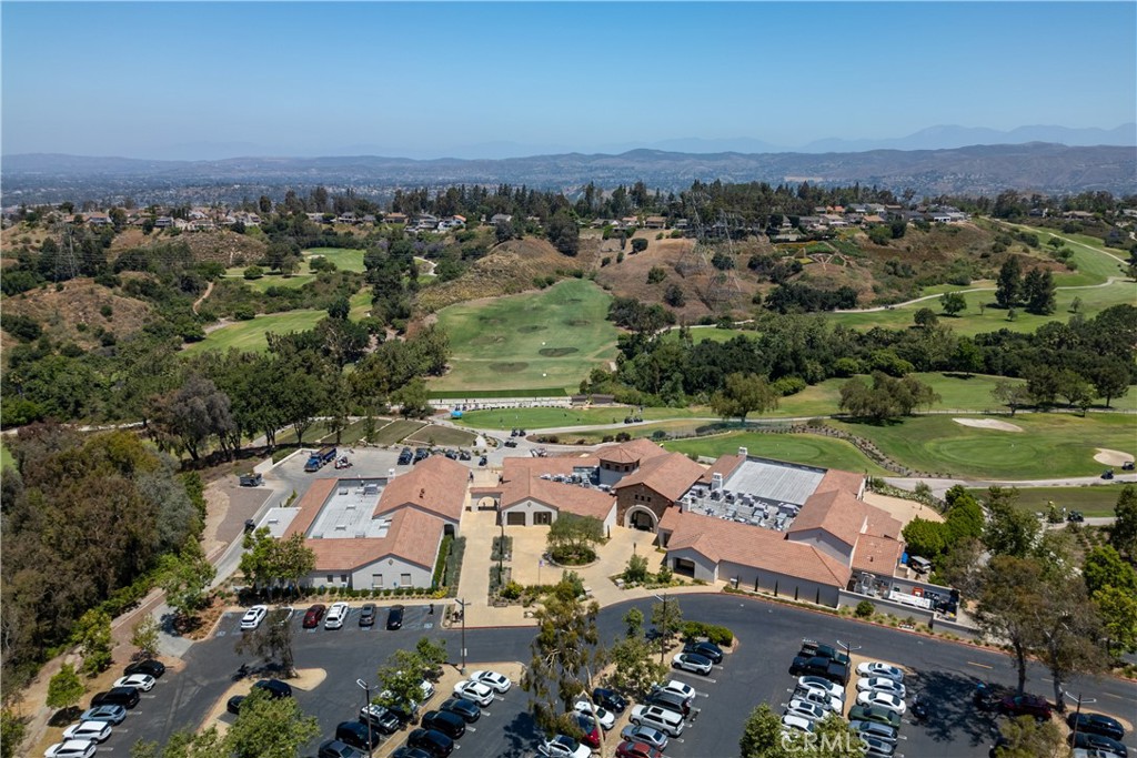 6512 E Camino Vista 1