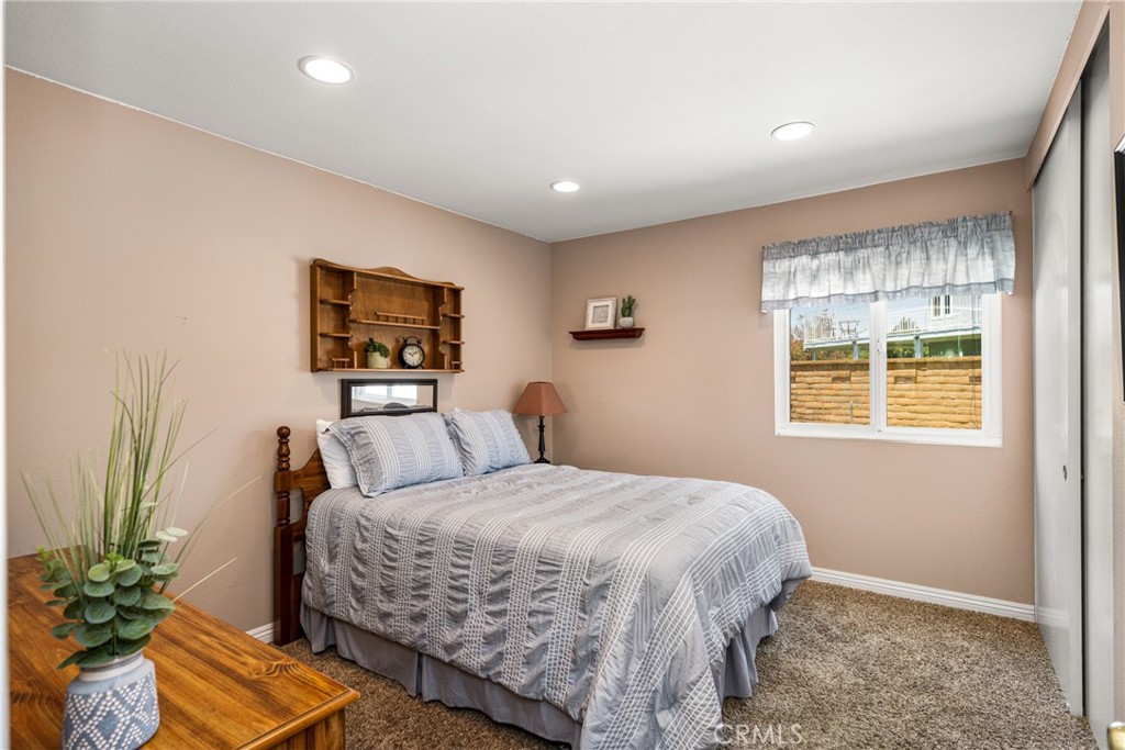 21430 Via Del Parque