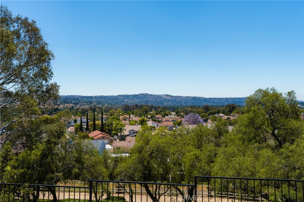 21430 Via Del Parque