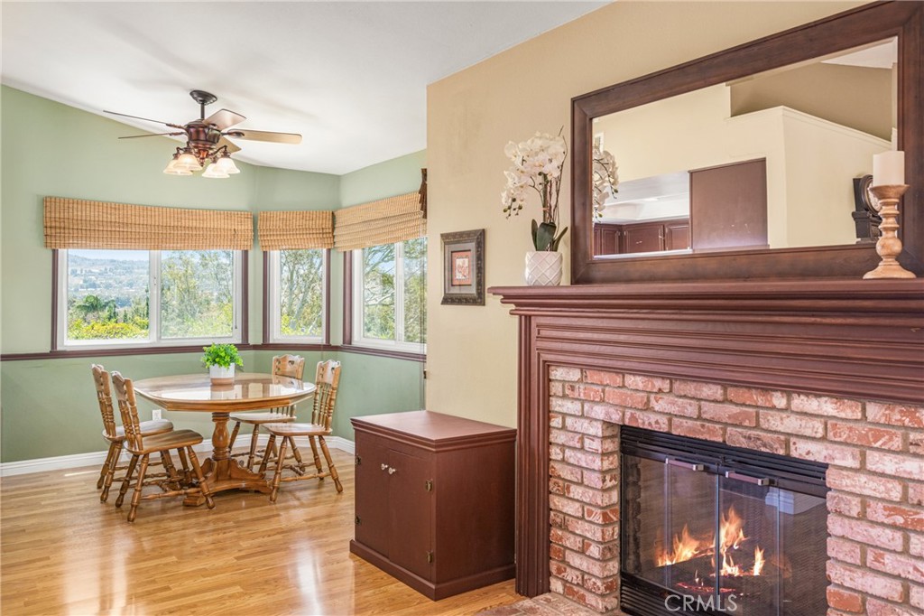 21430 Via Del Parque