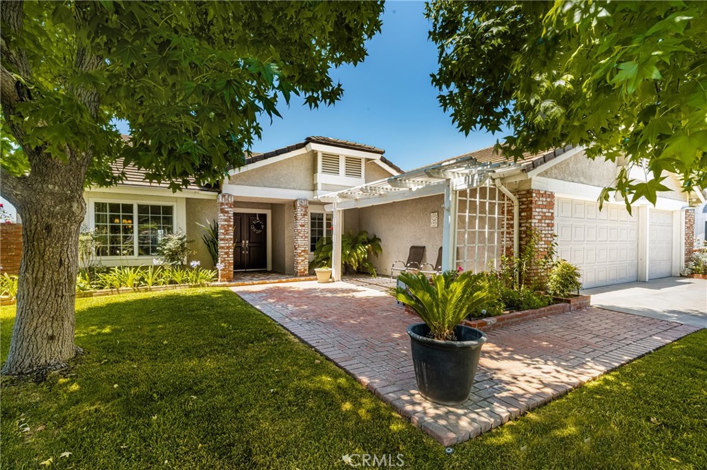 21430 Via Del Parque