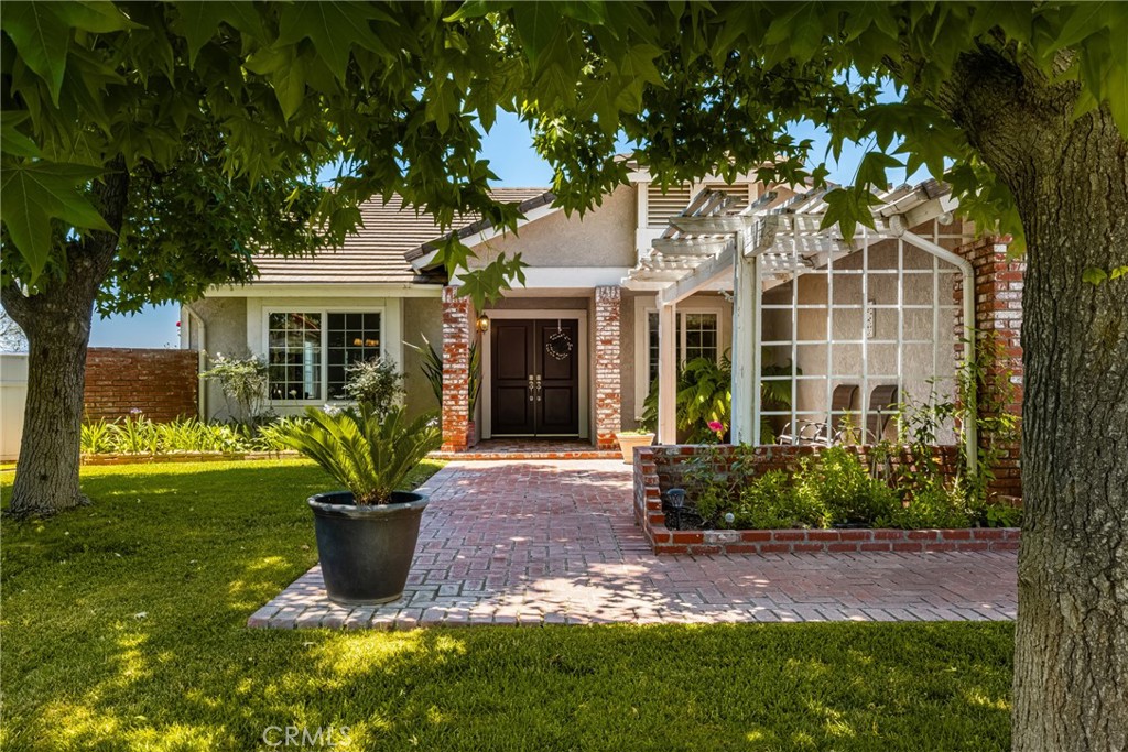 21430 Via Del Parque