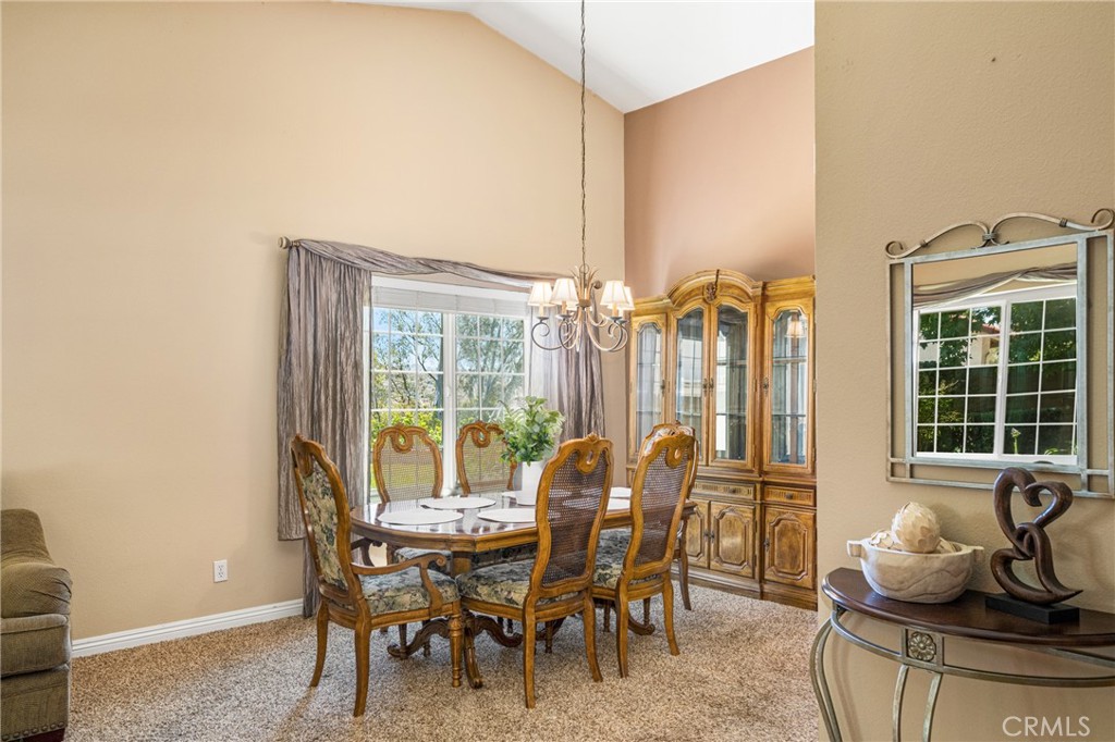 21430 Via Del Parque