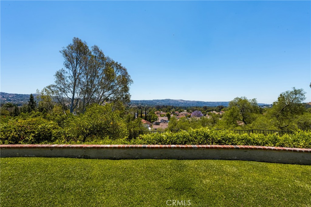 21430 Via Del Parque