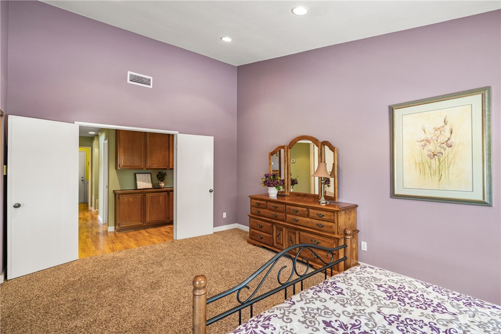 21430 Via Del Parque