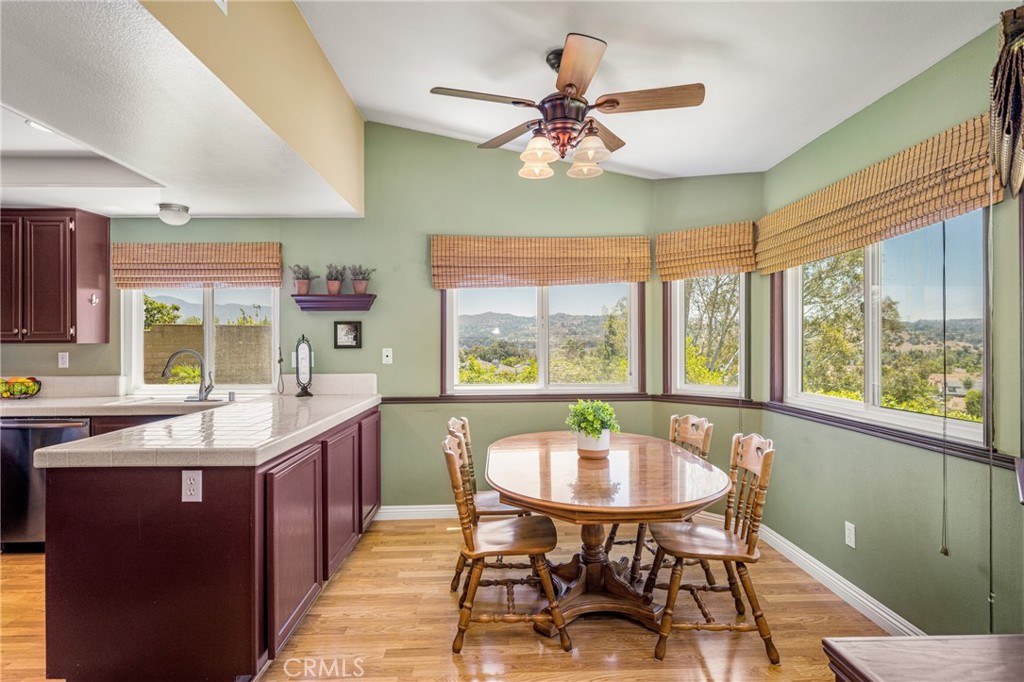 21430 Via Del Parque