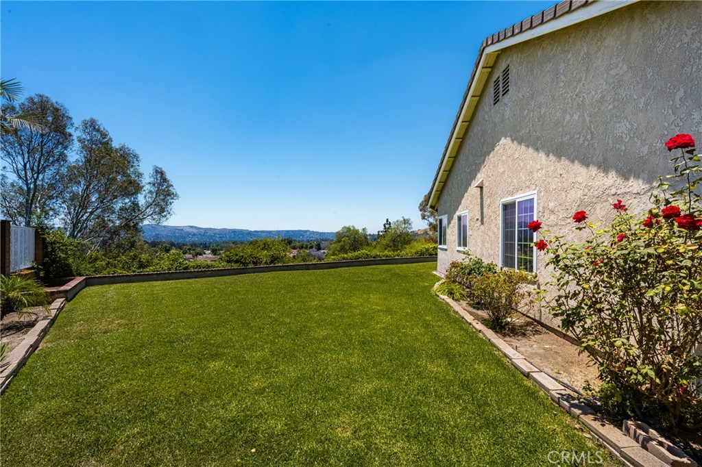 21430 Via Del Parque